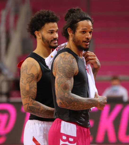 也是杜锋教 也是杜锋教