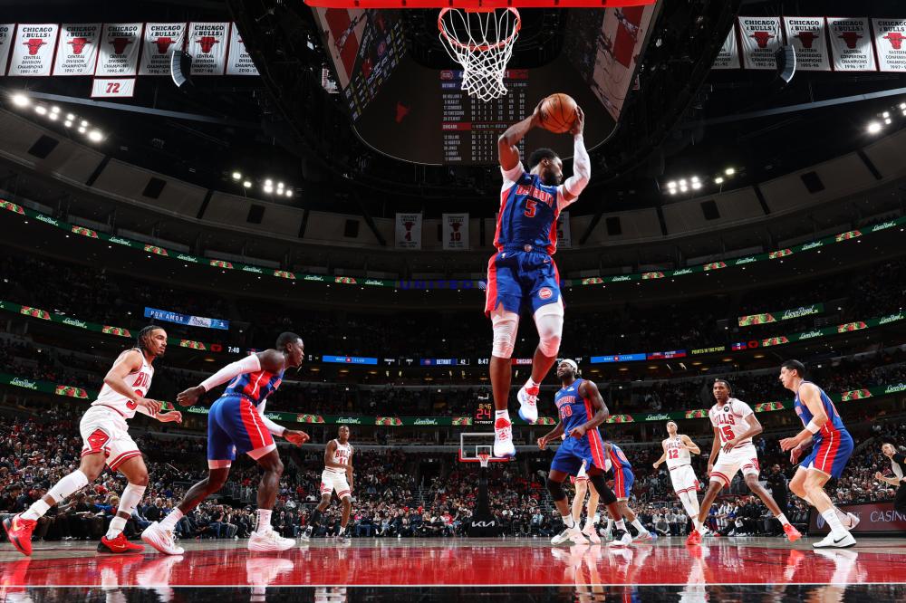 表现出色 表现出色