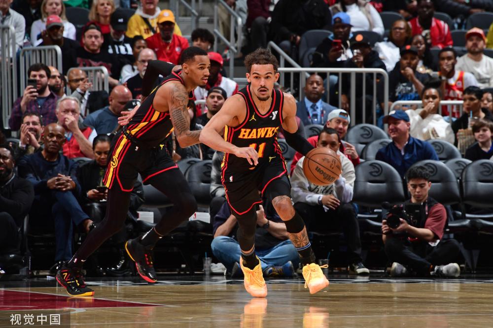 而C罗在中 而C罗在中